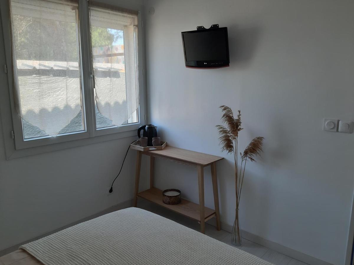 La Casita Serignanaise - Apt T2 - Clim - Jardin Bed & Breakfast Exterior photo
